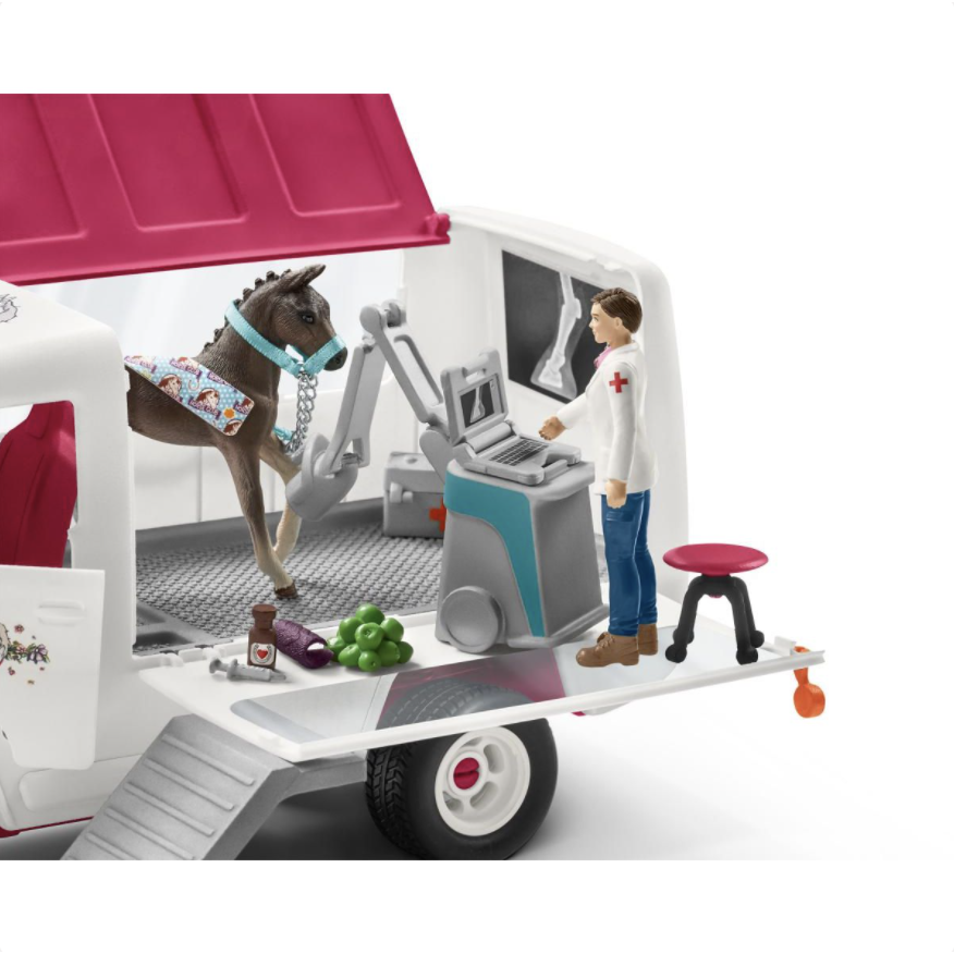Schleich Horse Club Mobile Vet Set with Adorable Hanoverian Foal
