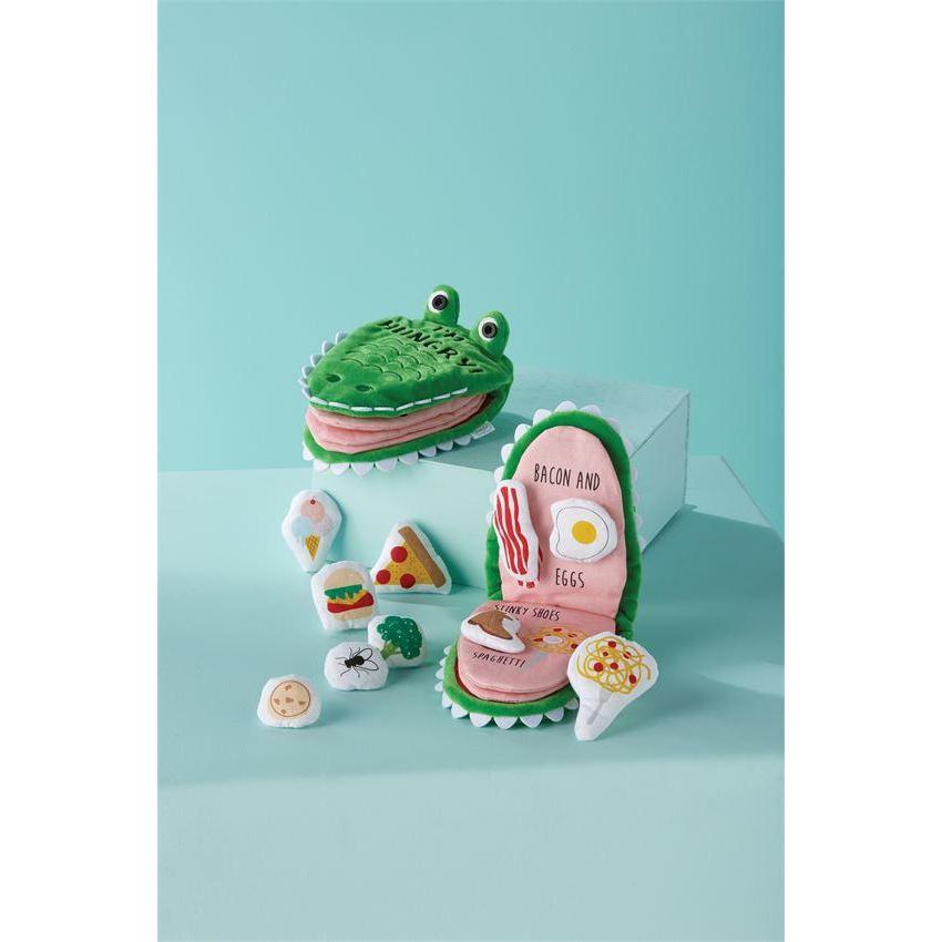 Hot! Mud Pie Alligator Puppet Book
