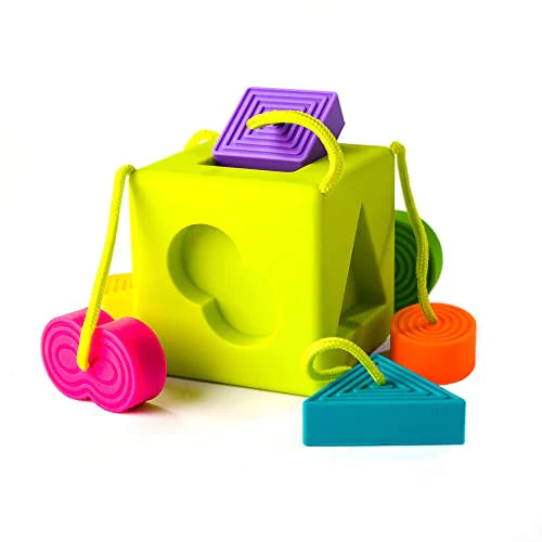 Fat Brain OombeeCube - Ideal for Early Tactile Learning!