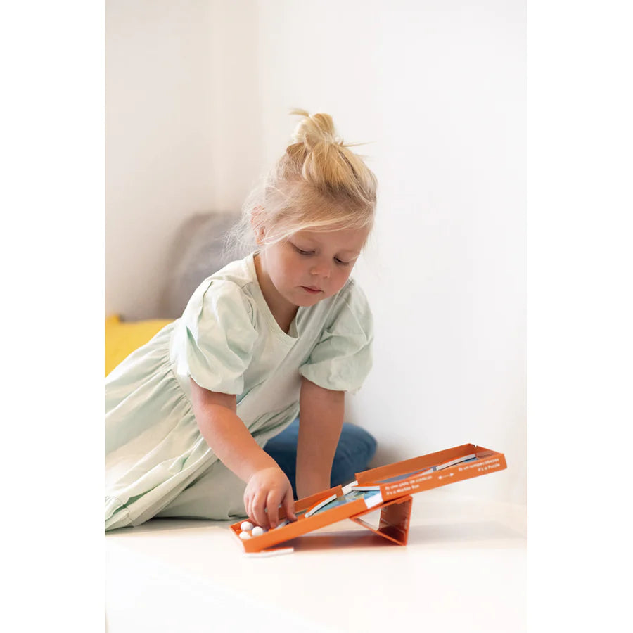 European Scratch Dino-themed 2-in-1 Magnetic Puzzle Marble Run