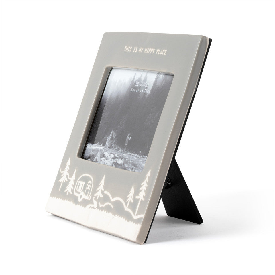 Demdaco's Must - Have Lake Frame: Ideal Gift for Travel Lovers