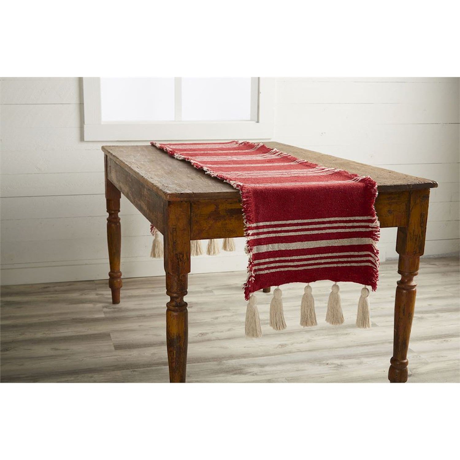 Hot Deal! Mud Pie Christmas Red Table Runner