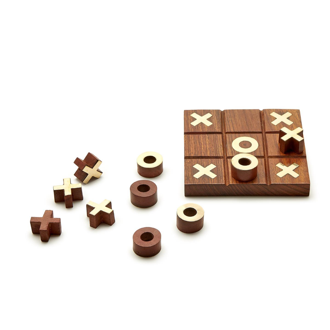 Exclusive 2-in-1 Tic-Tac-Toe & Solitaire Game Set