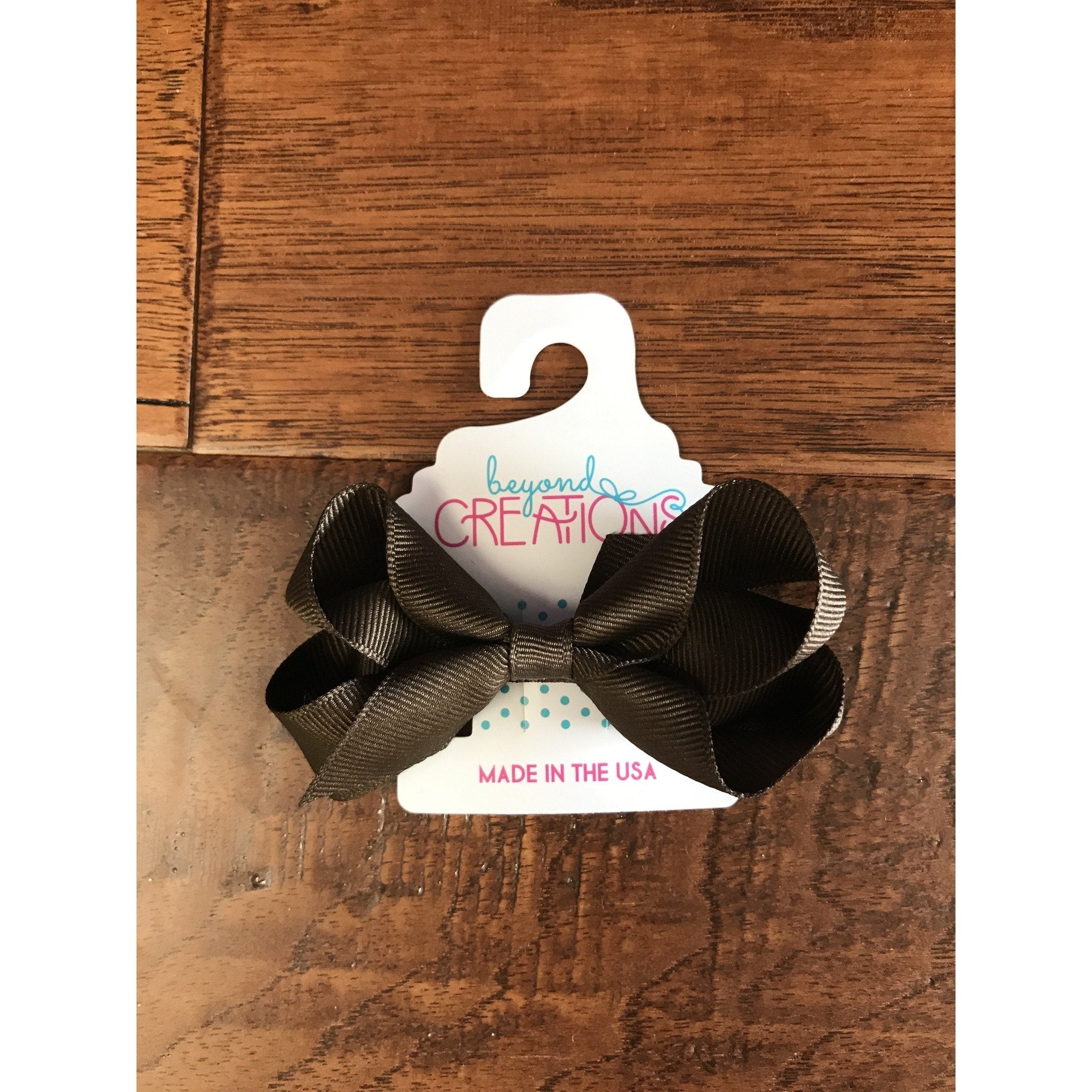 Beyond Creations Medium Classic CGM Bow - A Must - Have!