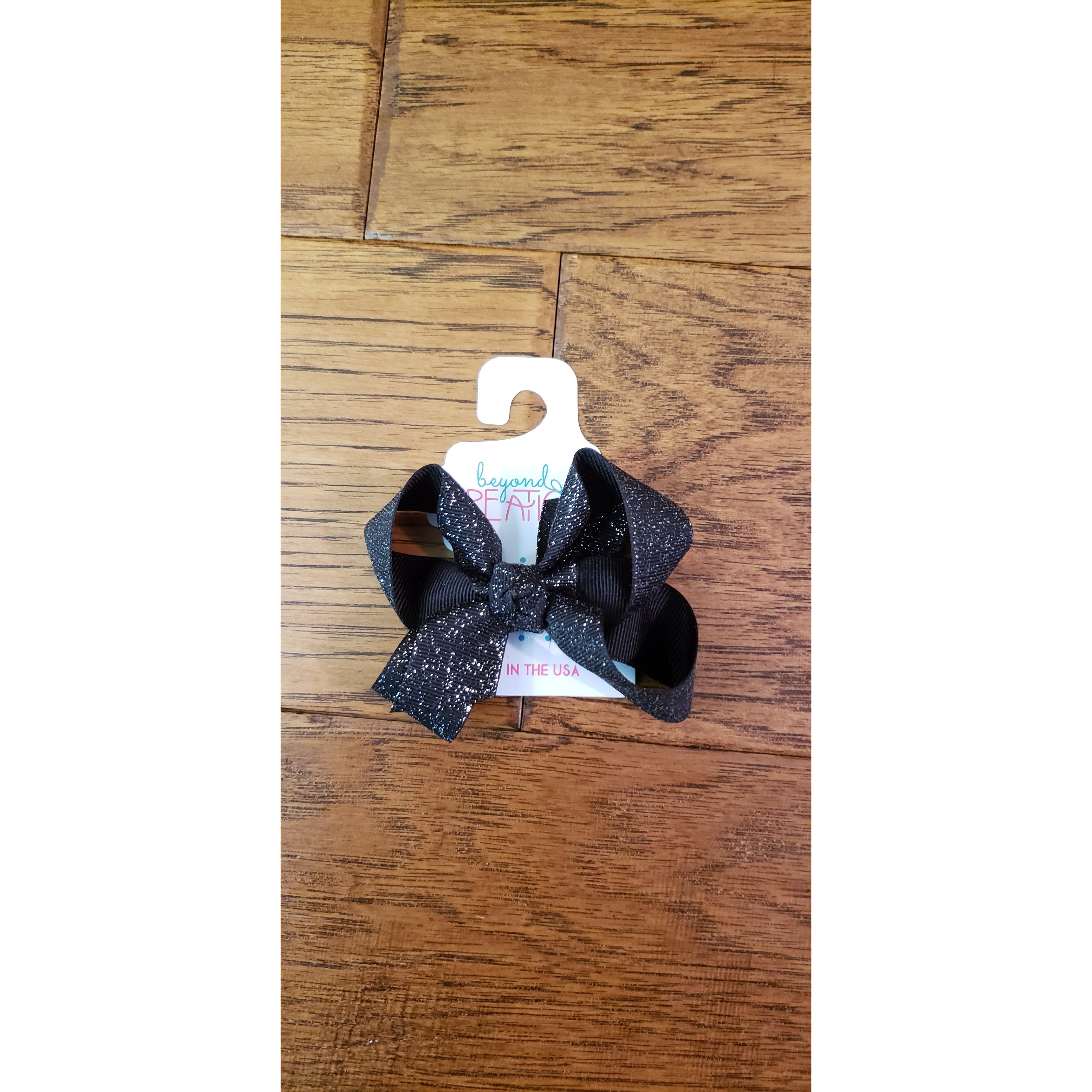 Medium-Sized Beyond Creations FDM Bow with Knot and Fairy Dust