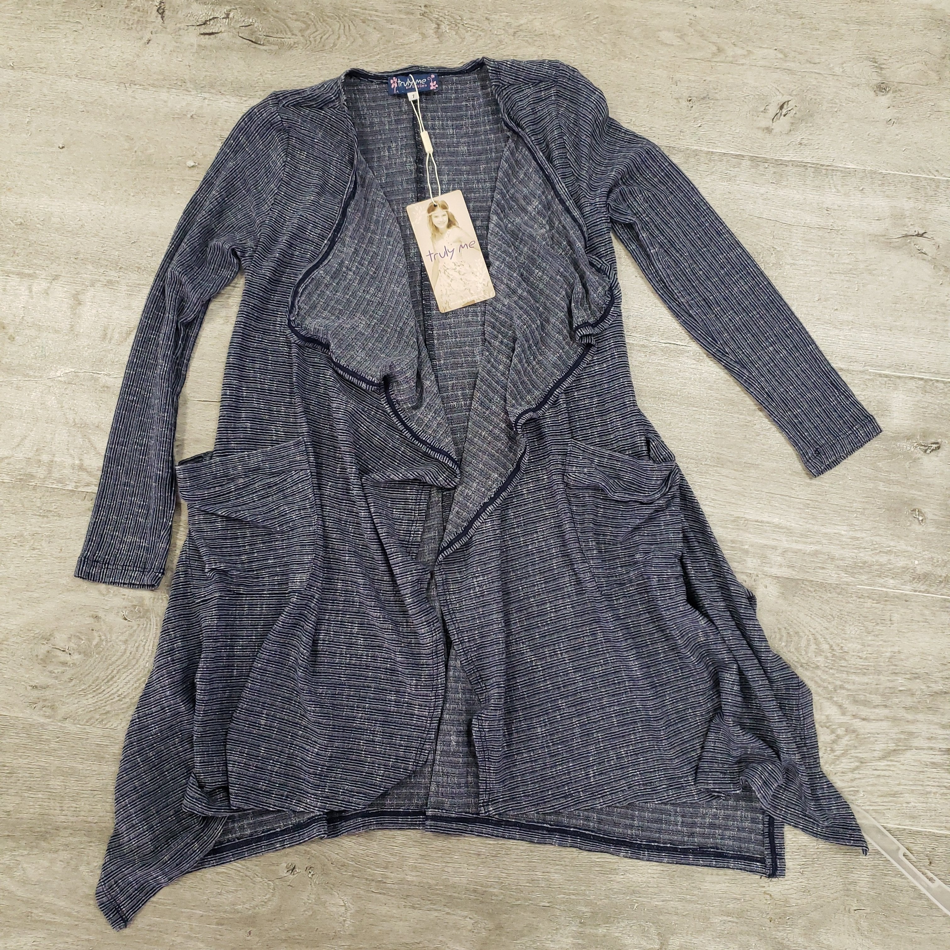 Navy Long Sleeve Truly Me Duster - A Stylish Fashion Must - Have
